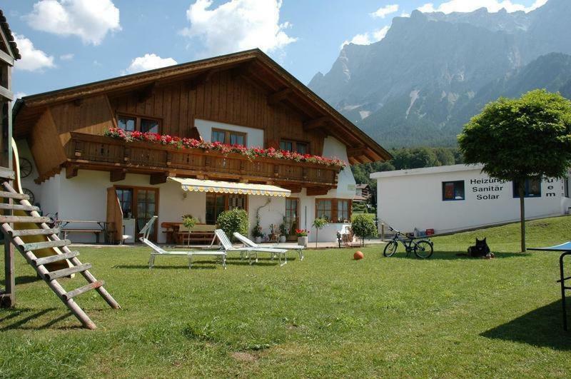 Haus Guem Ehrwald Exterior foto